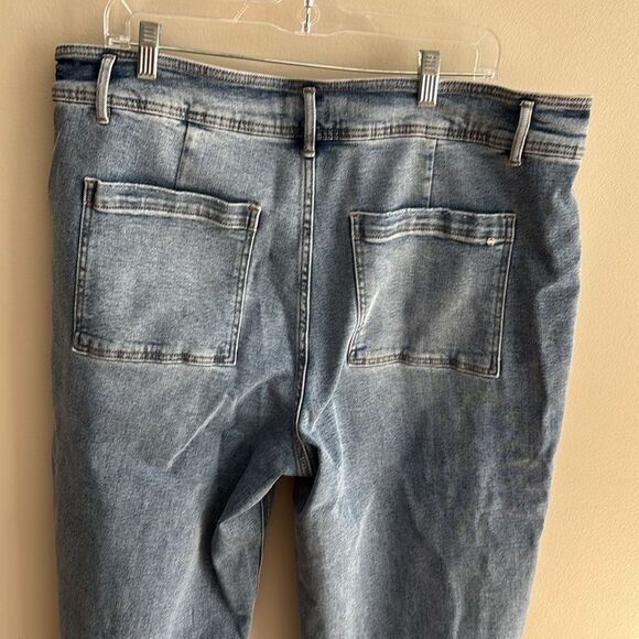 Mica Cropped Wide Leg Front Pocket Jeans  size 18w - Picture 5 of 6